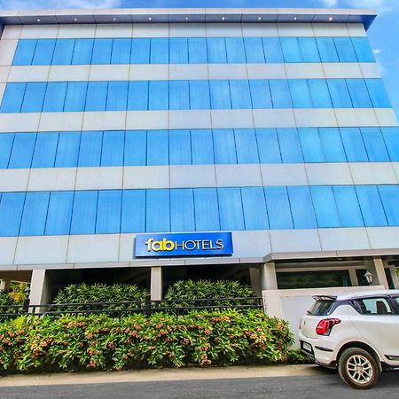 Fabhotel Syberitic Suites Gachibowli - Fully Vaccinated Staff Kondapur  Eksteriør bilde