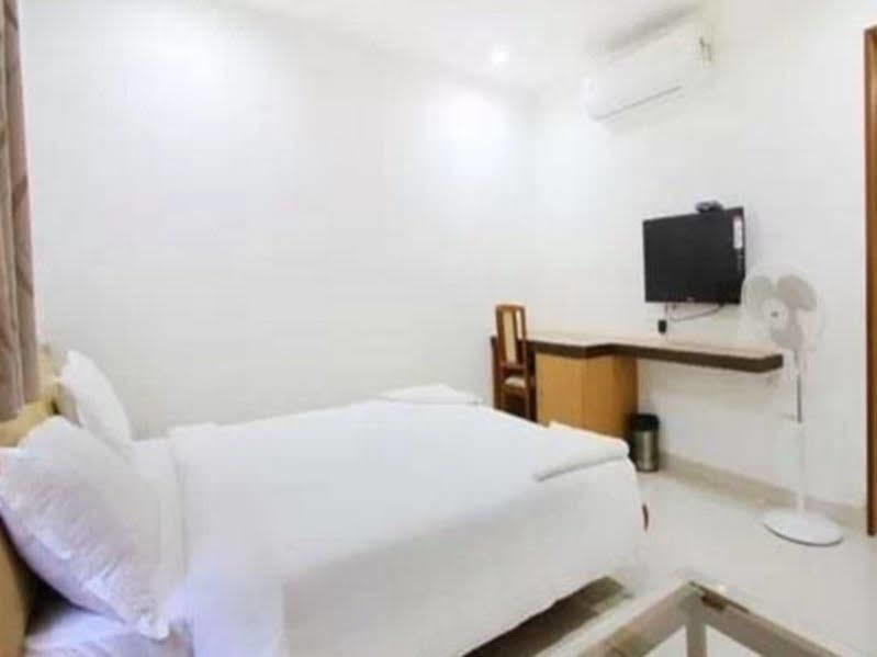 Fabhotel Syberitic Suites Gachibowli - Fully Vaccinated Staff Kondapur  Eksteriør bilde