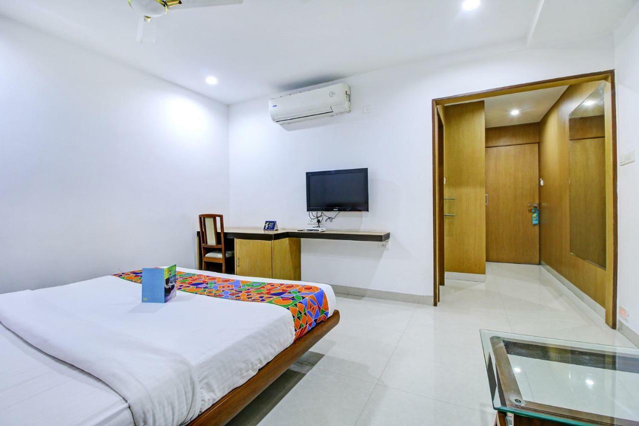 Fabhotel Syberitic Suites Gachibowli - Fully Vaccinated Staff Kondapur  Eksteriør bilde